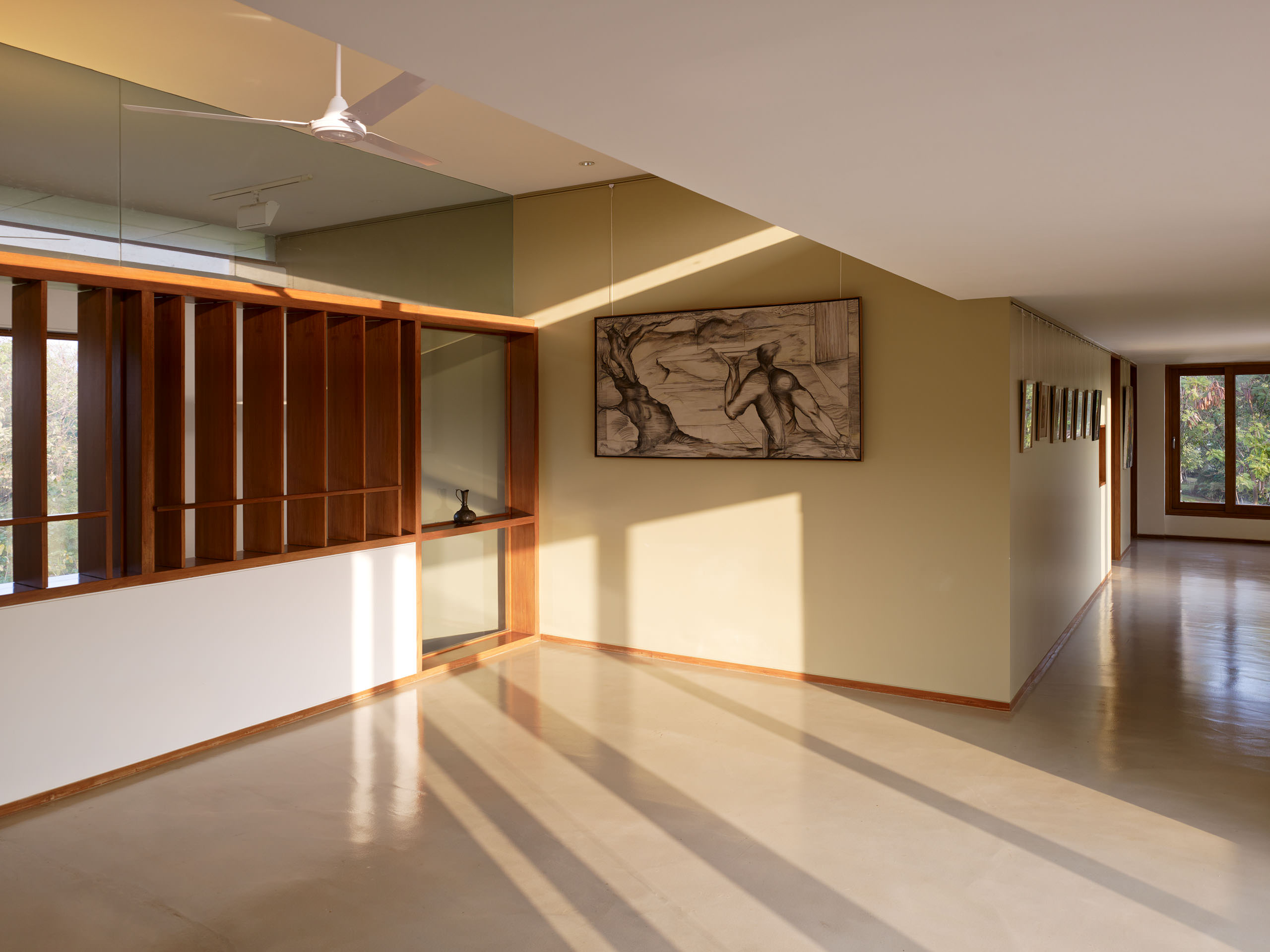 E13430 ALPA 036845 j2560